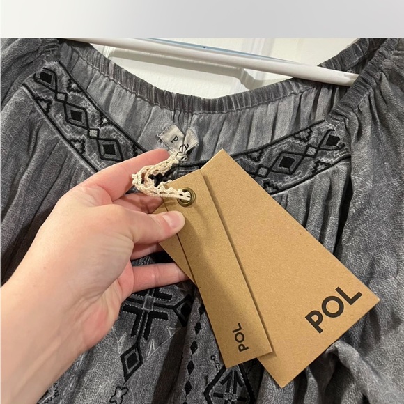 POL Gray Embroidered Peasant Tunic S NWT - Picture 4 of 4